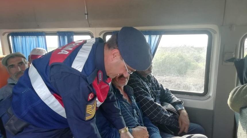 57 servis aracı s&uuml;r&uuml;c&uuml;s&uuml;ne 47 bin lira para cezası kesildi