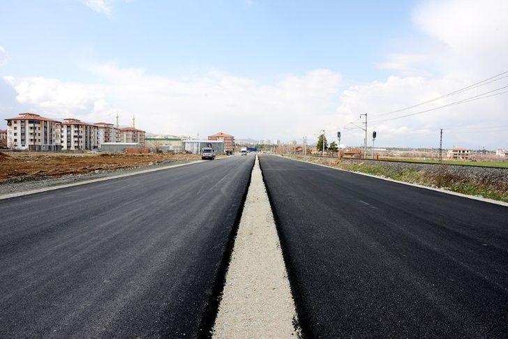 Sivas yoluna bağlanan 25 metre genişliğindeki yol projesinde ilk adıma başlandı G3