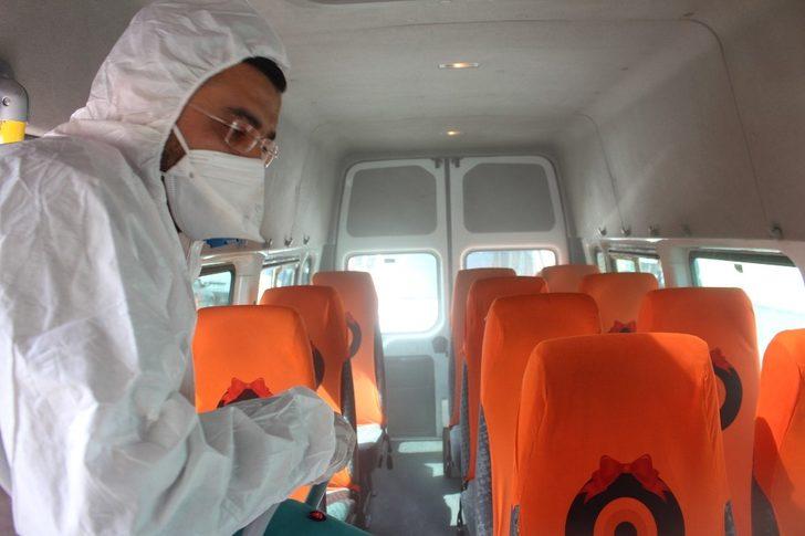 Gemerek’te Taksiler ve Minibüsler İlaçlandı G3