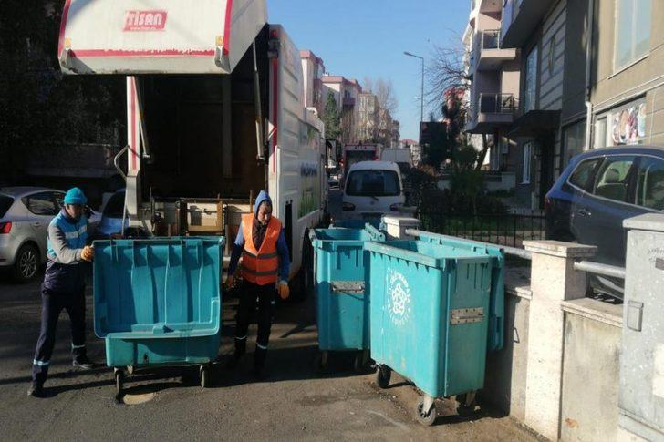 Korona virüsüne karşı çöp konteynerleri de dezenfekte ediliyor G1