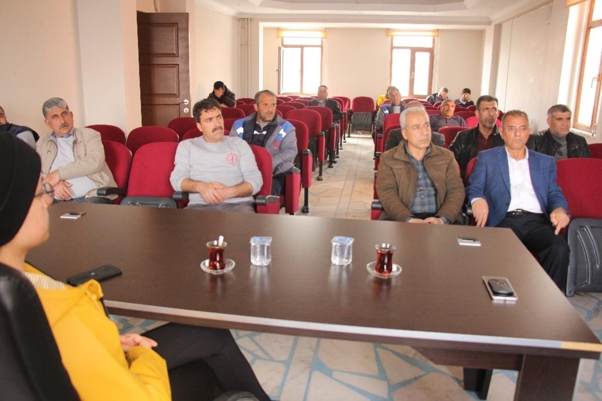 Dicle&rsquo;de korona vir&uuml;s semineri