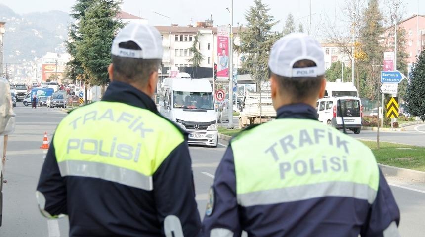 Ordu&rsquo;da 38 s&uuml;r&uuml;c&uuml;n&uuml;n ehliyetine el konuldu