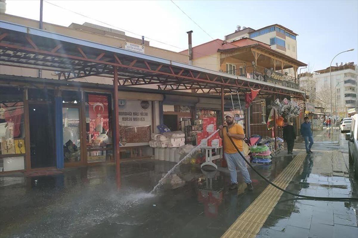 Gaziantep ve Kahramanmaraş'ta koronavir&uuml;s tedbirleri