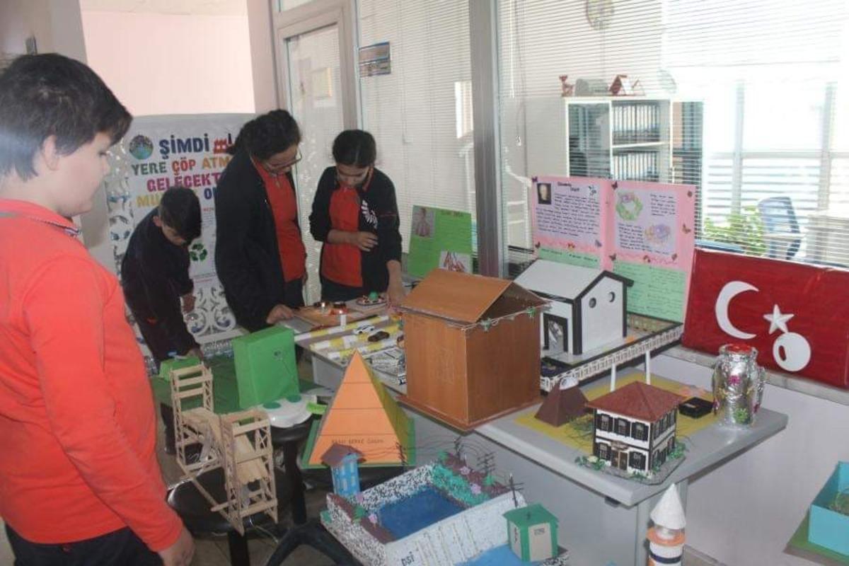 T&uuml;bitak&rsquo;a en &ccedil;ok proje g&ouml;nderen okul Atat&uuml;rk &Uuml;niversitesi &ouml;zel vakıf okulları oldu
