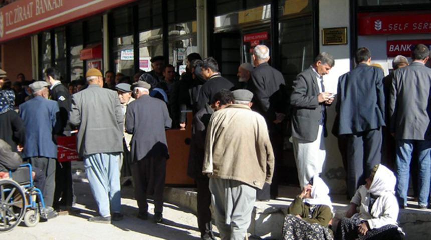 Bankalardan emeklilere koronavirüs uyarısı