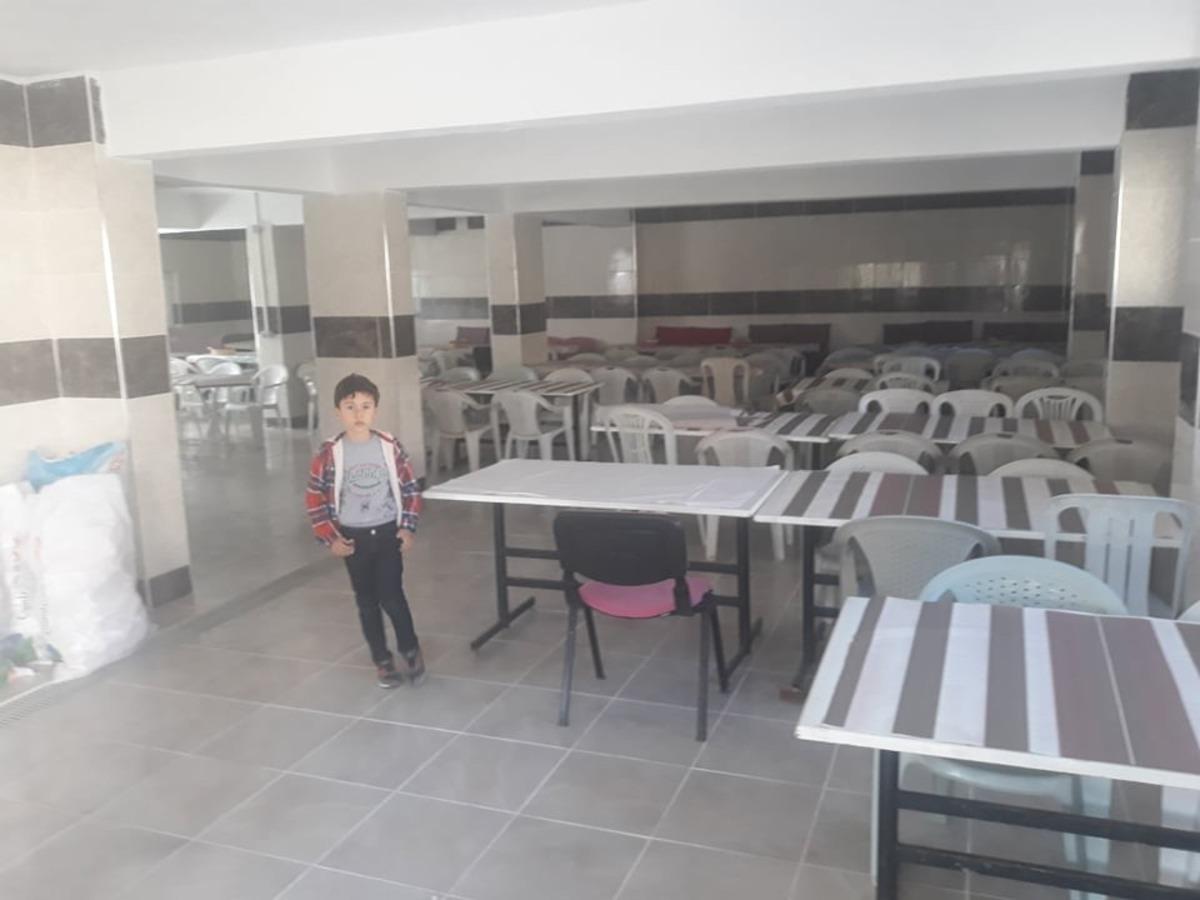 Gurbet&ccedil;iler k&ouml;ylerine yemekhane yapıtırdı