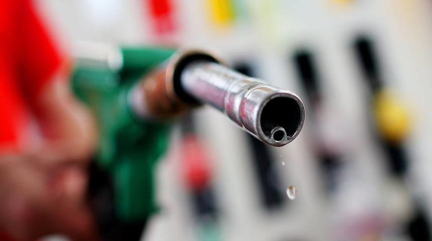 Araç sahipleri dikkat! Benzine indirim geliyor