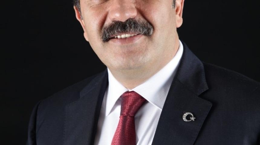 Soner &Ccedil;etin 7. kez T&uuml;rkiye&rsquo;nin en başarılı belediye başkanı