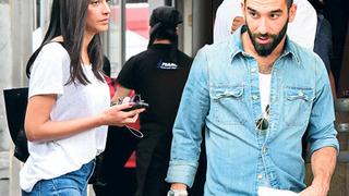 Arda Turan fena yakalandı