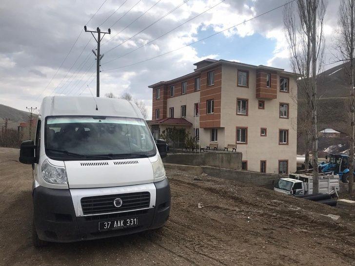 Yüksekova-Esendere arası ücretsiz yolcu taşımacılığı G2