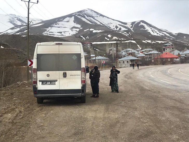 Yüksekova-Esendere arası ücretsiz yolcu taşımacılığı G3