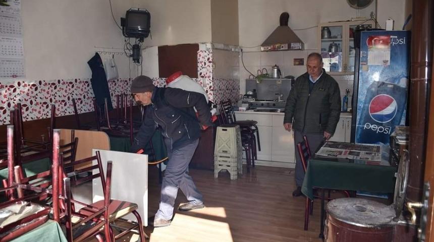 Nallıhan’da korona virüs tedbirleri kapsamında ilaçlama ve dezenfekte çalışmaları