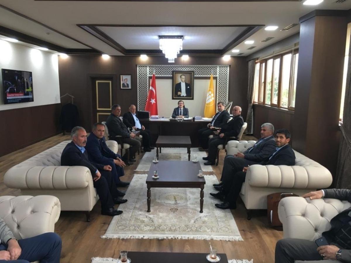 Baraj ve g&ouml;letten &uuml;niversite kamp&uuml;s&uuml;n&uuml;n de yararlanması istendi