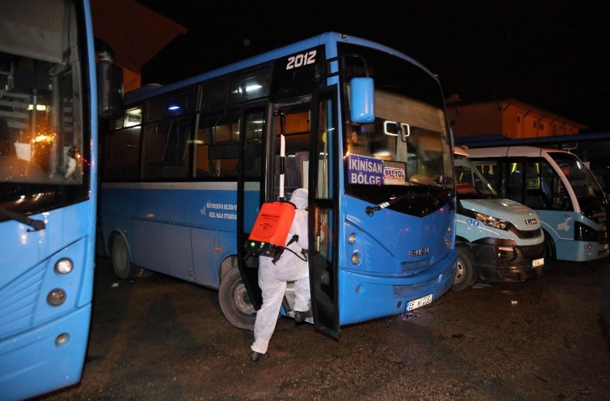 Van&rsquo;da toplu taşıma ara&ccedil;ları 10. kez dezenfekte edildi