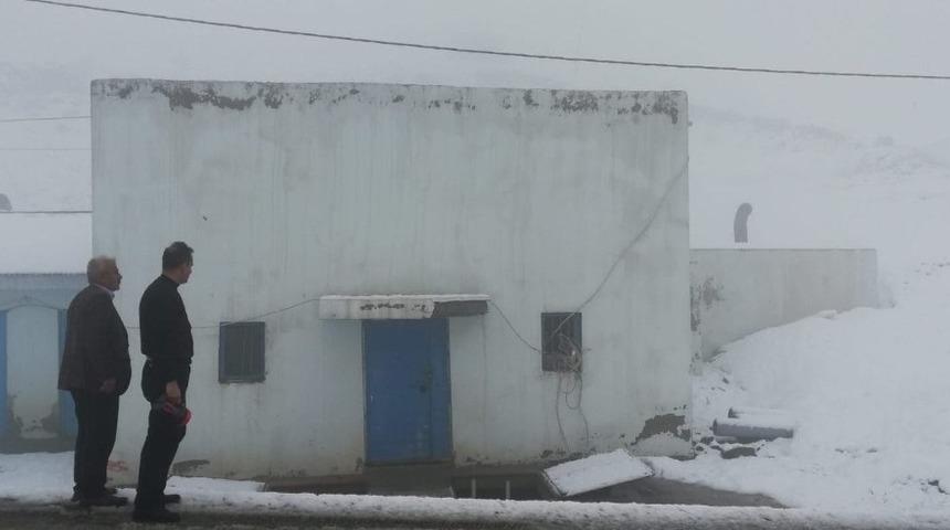 Hakkari&rsquo;deki i&ccedil;me suyu depoları temizlendi
