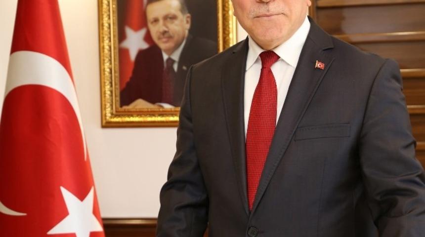 Başkan Sekmen&rsquo;den 18 Mart mesajı