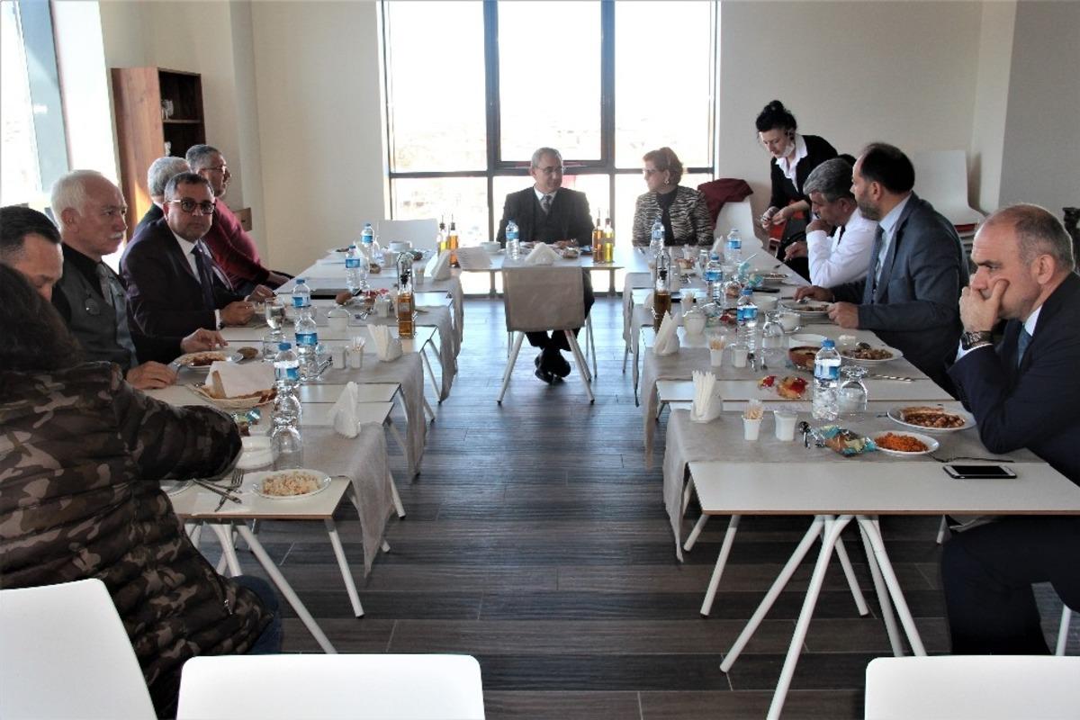 Belediyeden Korona vir&uuml;se karşı &ouml;rnek uygulama