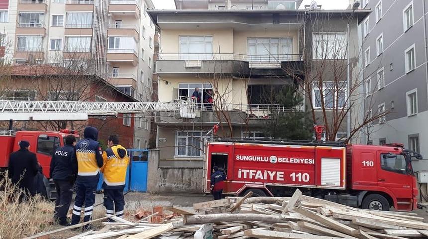 Sungurlu’da ev yangını korkuttu