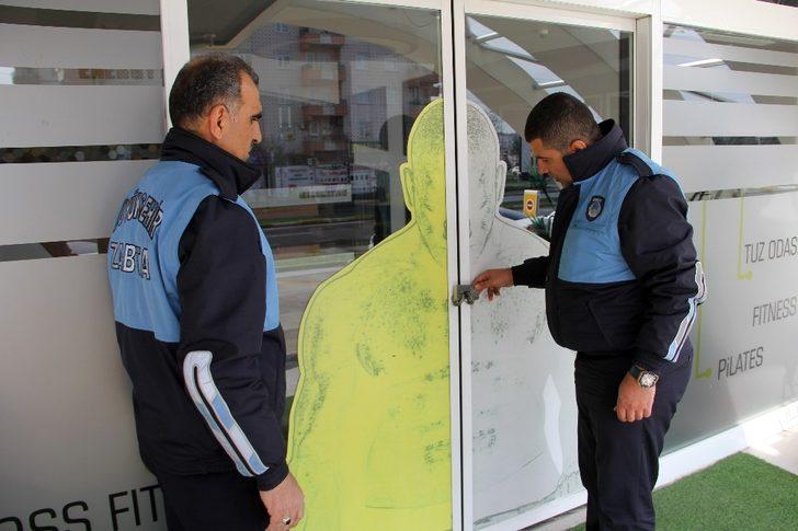 Diyarbakır’da esnaf kurallara uydu, kepenkler kapatıldı G1