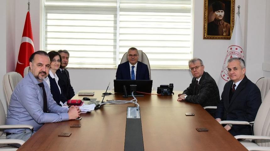 Vali Deniz başkanlığında korona virüs önlemleri görüşüldü