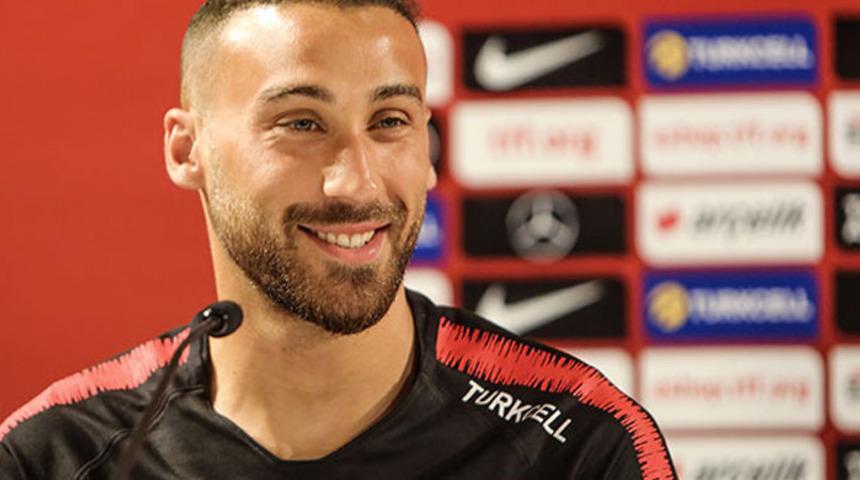 Merih Demiral'ın ardından Cenk Tosun'dan EURO 2020 sevinci!