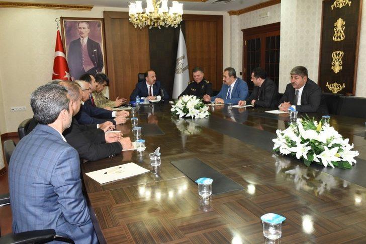 Şanlıurfa esnafindan virüs tedbirlerine tam destek G2