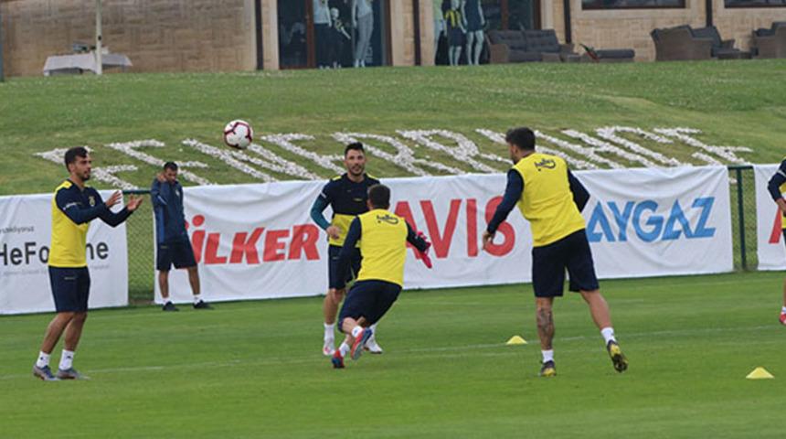 Fenerbah&ccedil;e'den koronavir&uuml;s a&ccedil;ıklaması!