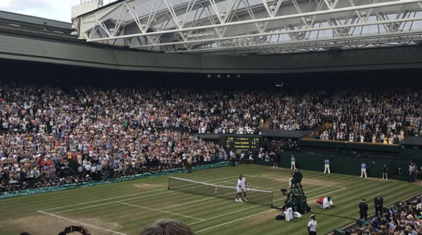 Roland-Garros'a koronavirüs darbesi!