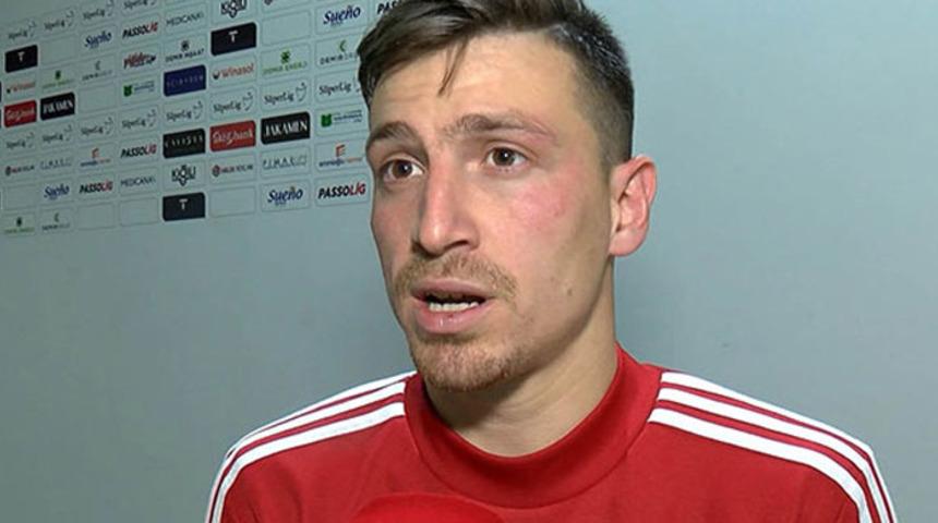 Sivasspor'un tecrübeli futbolcusu Mert Hakan Yandaş'tan TFF'ye koronavirüs tepkisi!