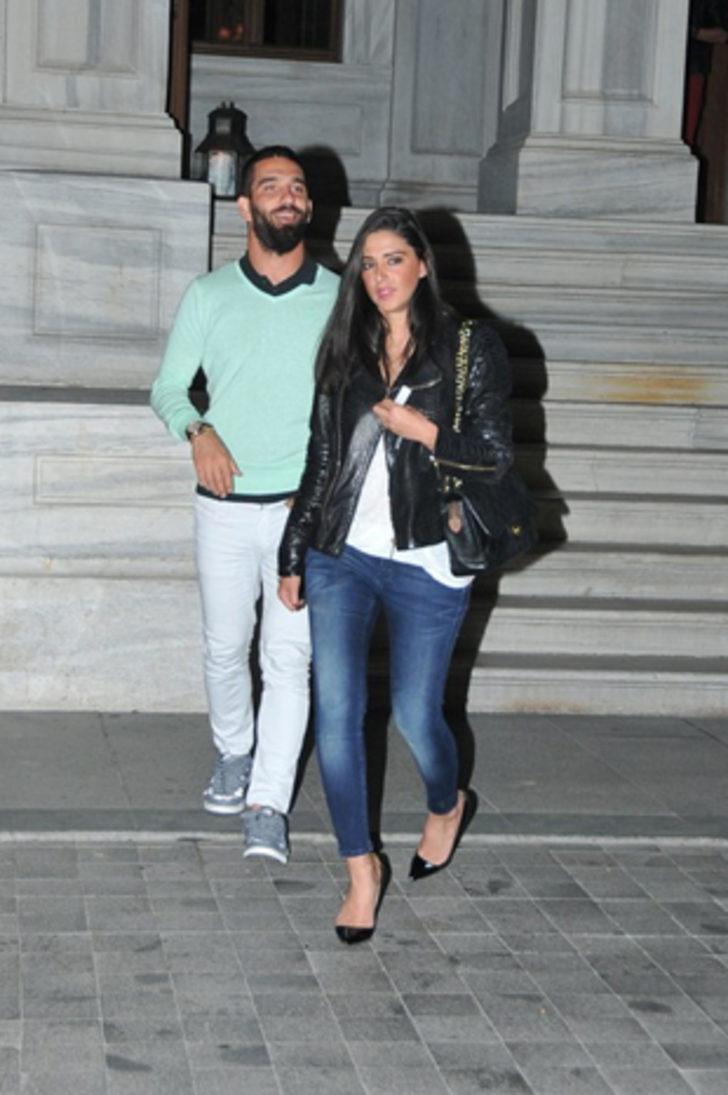 Arda Turan yine o isimle yakalandı G2