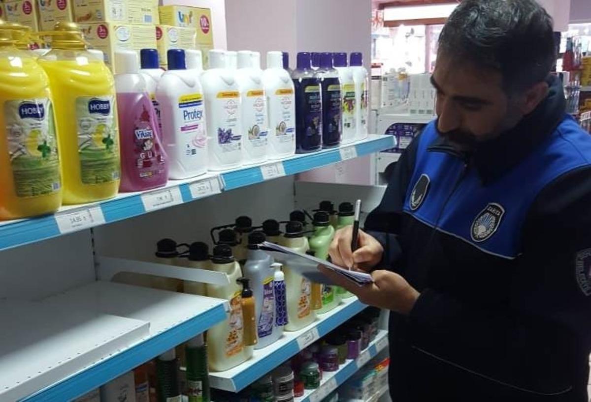 Şehzadeler Belediyesi vir&uuml;s fırsat&ccedil;ılarına ge&ccedil;it vermiyor