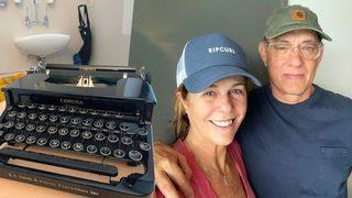 Tom Hanks esprili paylaşımında korona virüse yakalanmasını daktilosuna bağladı