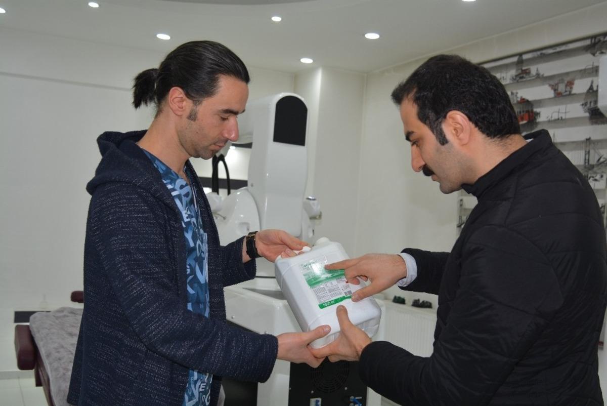 Hakkari&rsquo;deki g&uuml;zellik salonları denetlendi