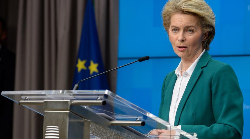 Avrupa Komisyonu Başkanı: Başlangı&ccedil;ta koronavir&uuml;s&uuml; hafife aldık