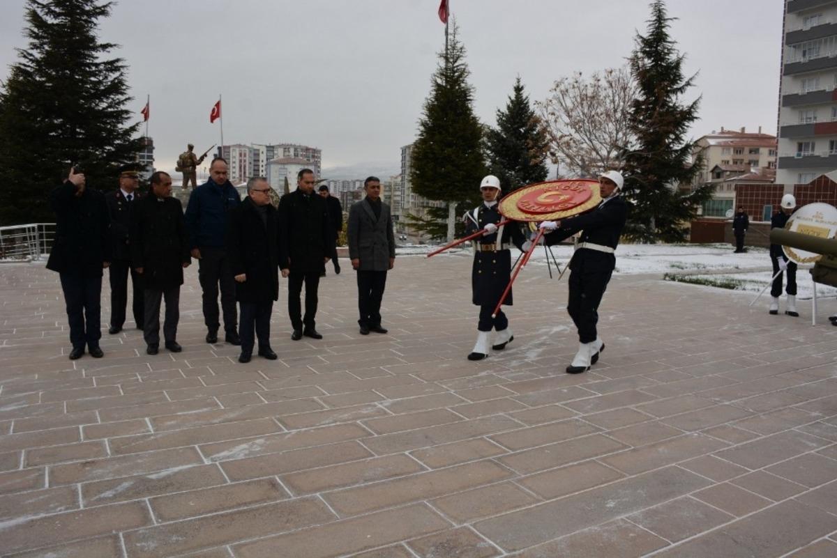 Niğde&rsquo;de &Ccedil;anakkale Şehitleri anıldı