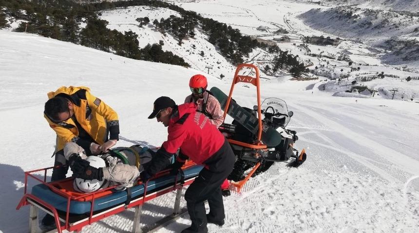 JAK Timleri bir ayda 38 vatandaşın yardımına koştu