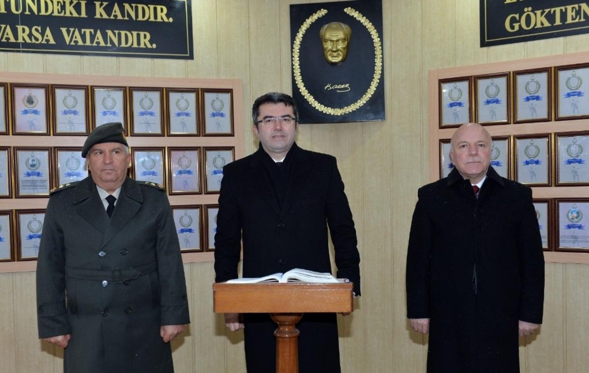 Erzurum&rsquo;da şehitler dualarla anıldı