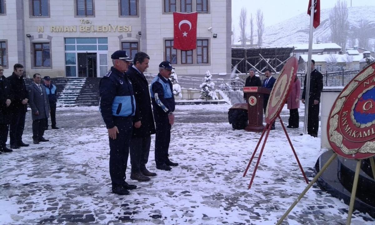 Narman&rsquo;da kurtuluş t&ouml;renlerine Koronovir&uuml;s ayarı