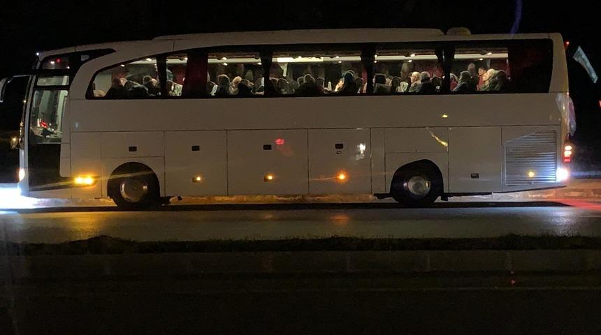 Otobüs şoförü koronavirüs şüphesiyle hastaneye kaldırıldı