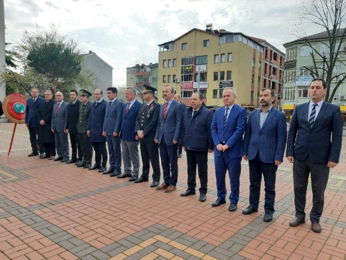 &Ccedil;aycuma 18 Mart şehitlerini andı