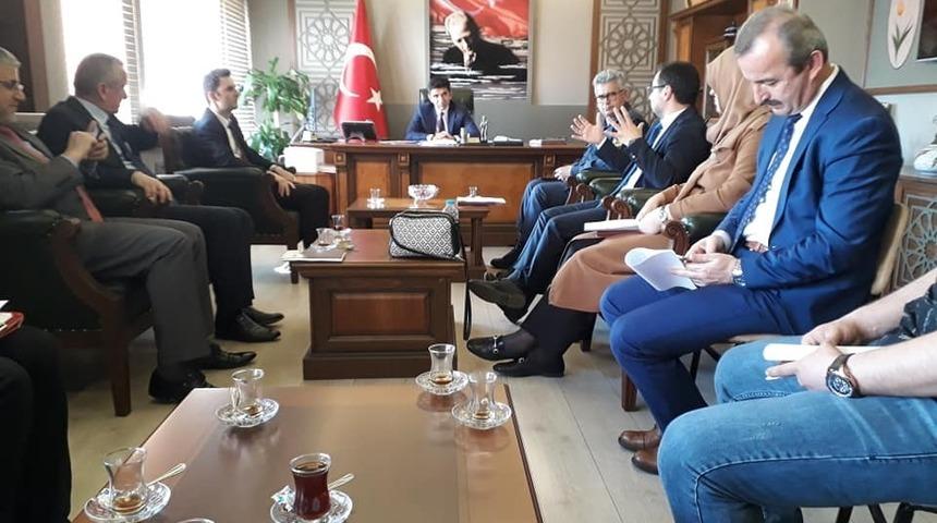 &Ccedil;aycuma&rsquo;da koronavir&uuml;s tedbirleri toplantısı ger&ccedil;ekleşti