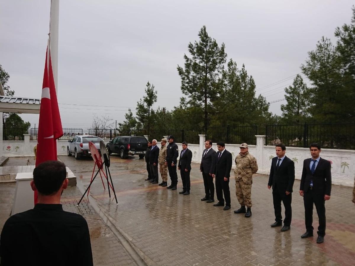 Samsat&rsquo;ta 18 Mart şehitleri anma kapsamında &ccedil;elenk sunumu ger&ccedil;ekleştirildi