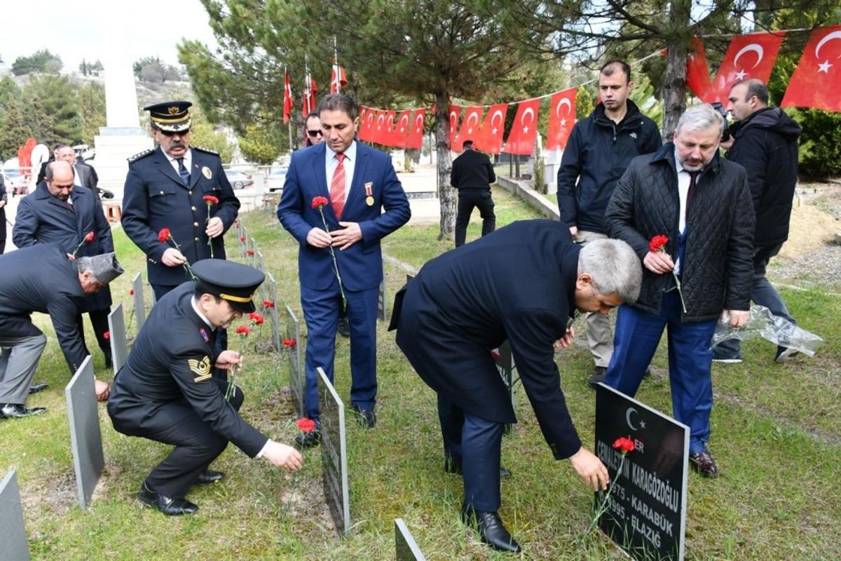 Karab&uuml;k&rsquo;te &Ccedil;anakkale Zaferi&rsquo;nin 105. yılı kutlandı