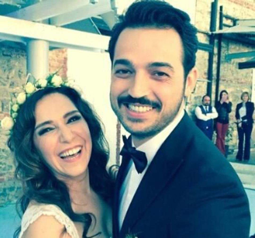 G&uuml;lhan Tekin, Hasan Elmas evlendi