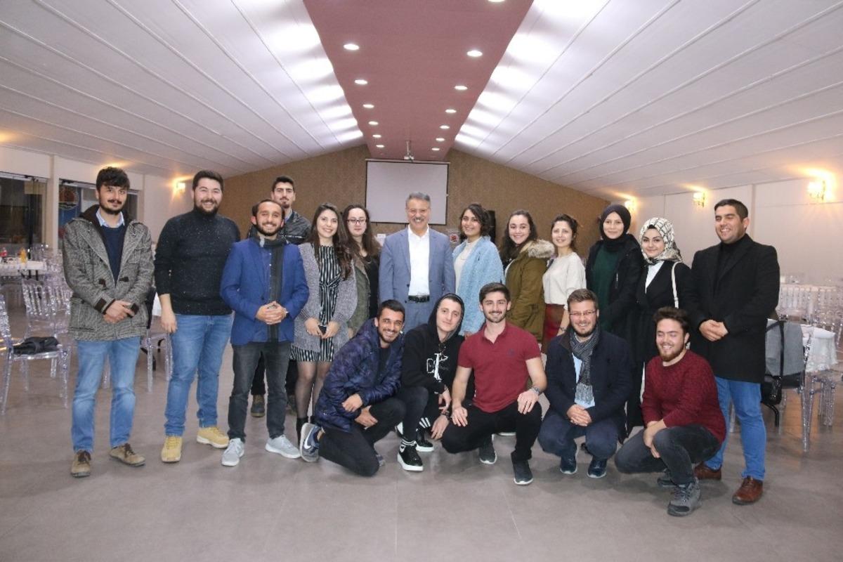 Evden &ccedil;ıkamayan Atakumlular cepten sipariş verebilecek