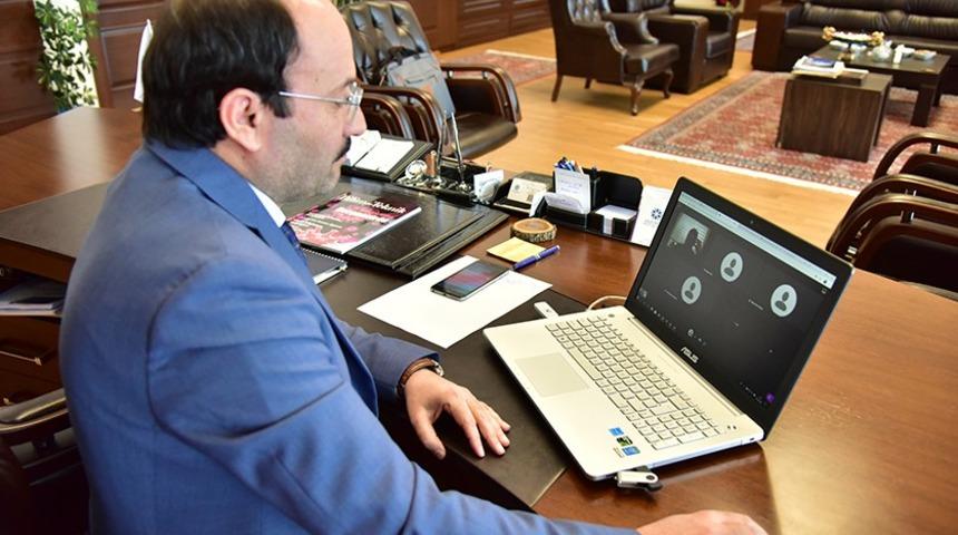 ET&Uuml;&rsquo;de toplantılar online olarak ger&ccedil;ekleştiriliyor