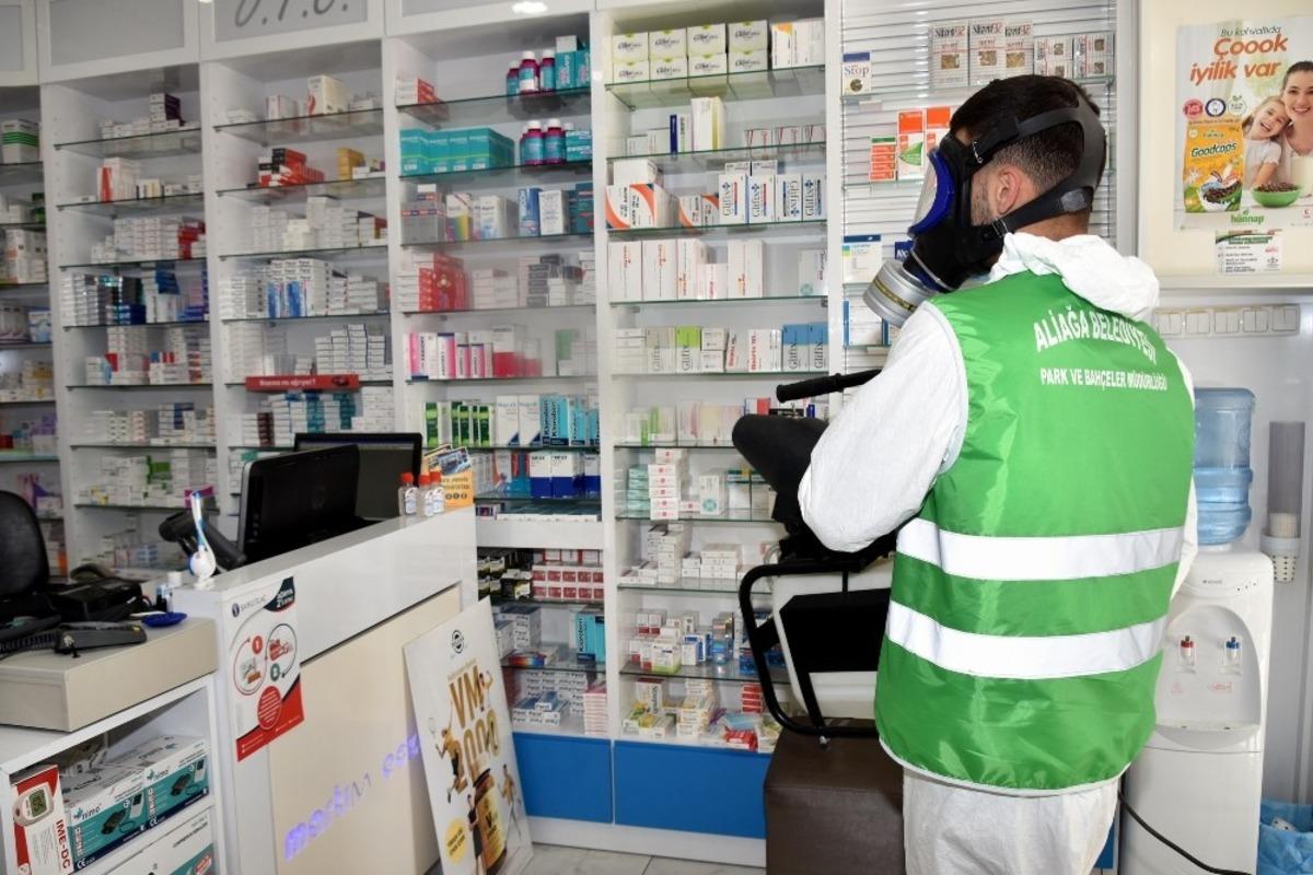 Aliağa&rsquo;da eczanelere dezenfekte