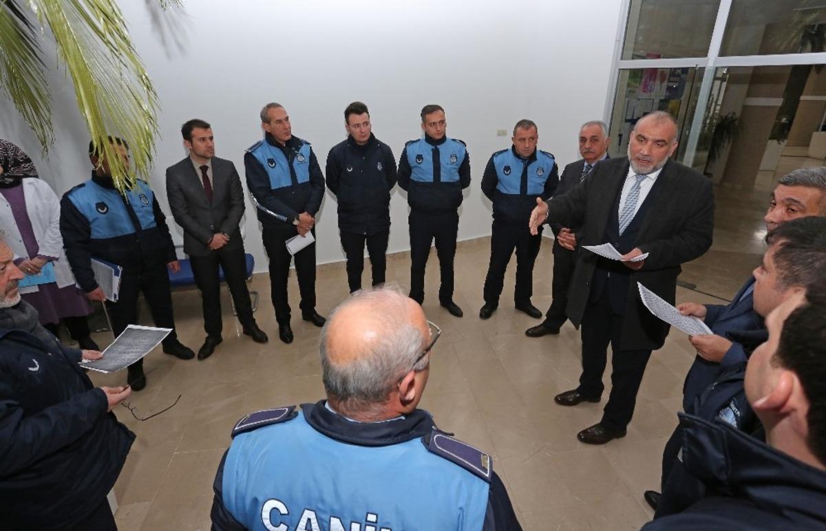 Sandık&ccedil;ı: &ldquo;Paniğe kapılmadan birlikte aşacağız&rdquo;