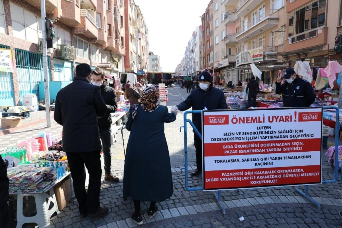 Akhisar Belediyesi&rsquo;nden pazar yerleri i&ccedil;in &ouml;rnek uygulama