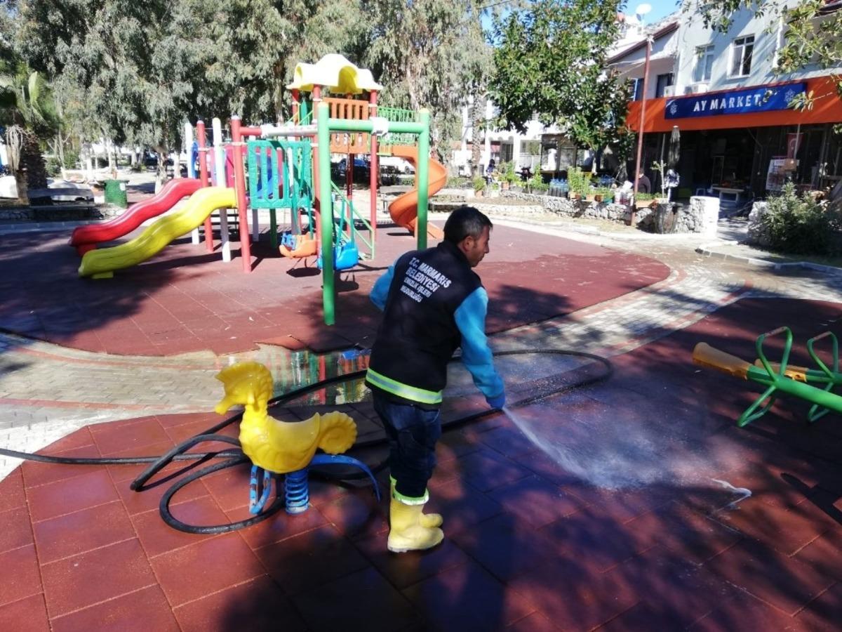 Marmaris&rsquo;te kırsal mahalleler dezenfekte ediliyor